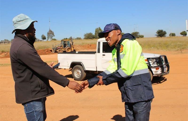 The former mayor handed over the sports ground as a safe space for recreation and development.