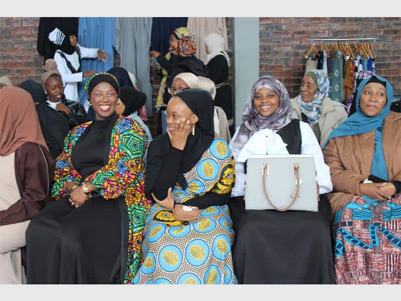 Women across Diepkloof came together for the ‘My Hijab, My Pride’ event on Africa Day, promoting understanding of the hijab and its role in preserving modesty and cultural pride. The event included educational talks, fashion showcases, and community dialogue.