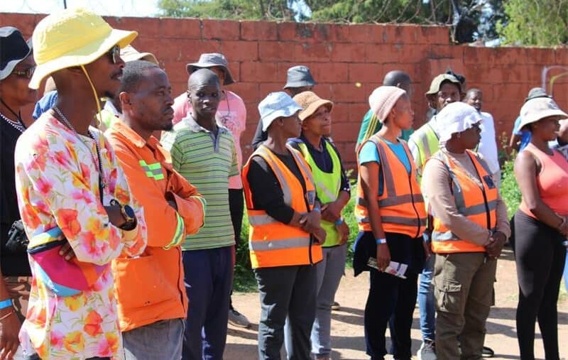 Teaser: BOSA calls for abandoned buildings to be handed over to township entrepreneurs.