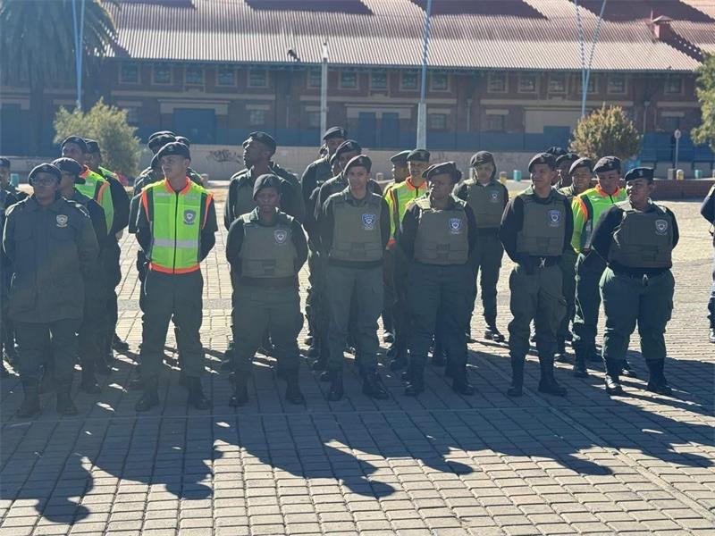 A SAPS-led multi-disciplinary operation in Johannesburg CBD on July 5 resulted in the arrest of 181 suspects and the closure of five illegal liquor outlets, following raids on hijacked and unsafe buildings.