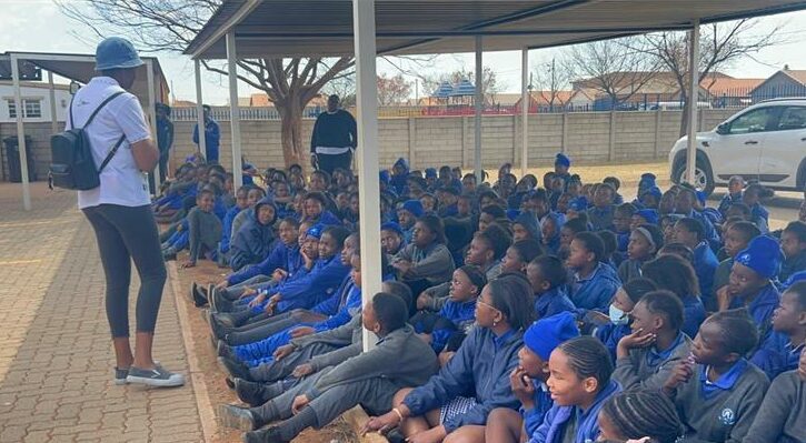 The City of Johannesburg African Transformation Movement Youth League handed over 150 packs of reusable sanitary pads to Protea Glen Primary learners, while also hosting vital talks on menstrual health and girl safety.