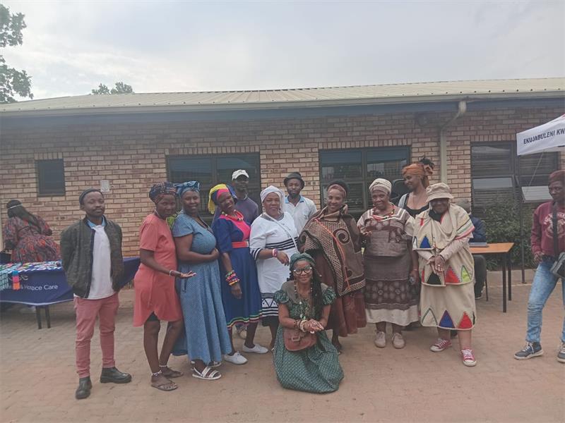 The day saw the Mphatlalatsane Cultural Group as well as other local traditional dance groups entertaining the attendees with traditional dances.