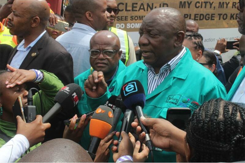 Ramaphosa lauds the Rapid Response Team’s work in Johannesburg, assuring that the G20 Summit will be successful.