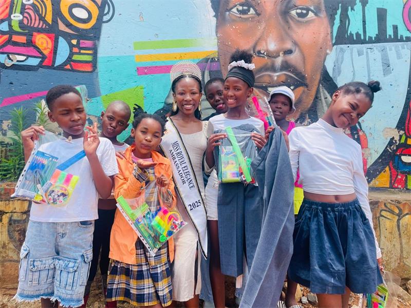 Learners at a Soweto youth centre received much-needed stationery packs thanks to a community donation by a Miss Royal Elegance ambassador.