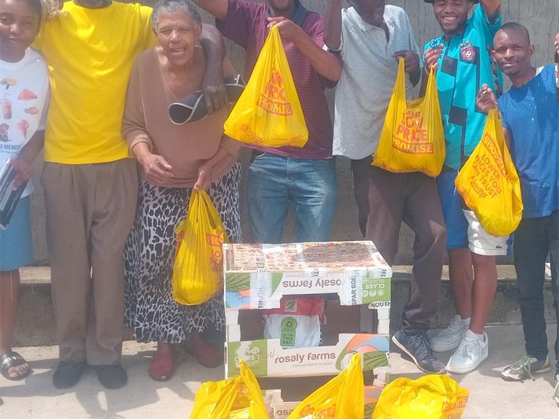 The Tshepo Makole Youth Empowerment Foundation has donated food parcels to indigent community members and vulnerable families in Dube who struggle to access basic food supplies.