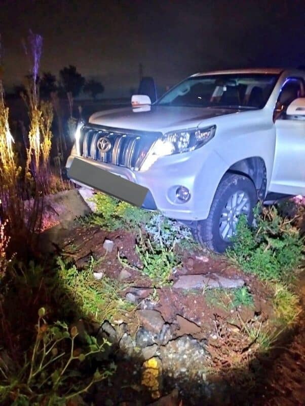 The Johannesburg Metropolitan Police Department (JMPD) recovered a stolen vehicle after officers spotted it travelling against traffic during a crime prevention patrol.