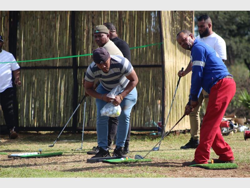 The new driving range brings sport and economic opportunities to residents.