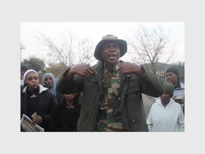 Schools in and around Soweto have been facing a surge of gangsters invading schools, causing havoc and chaos.