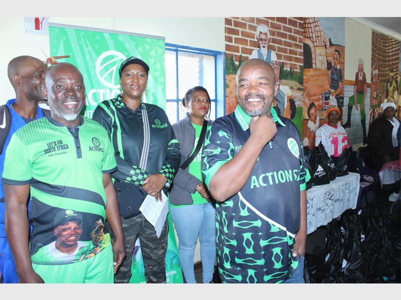 Elderly residents in Zola 1 welcomed ActionSA’s return as the party delivered on its commitment to provide gifts to senior citizens.