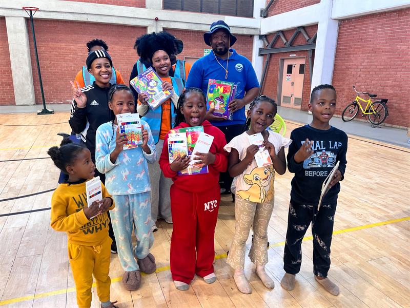 The initiative went beyond providing essential resources, as Jabulani Mall staff also spent time with the hub's beneficiaries and prepared lunch for them.