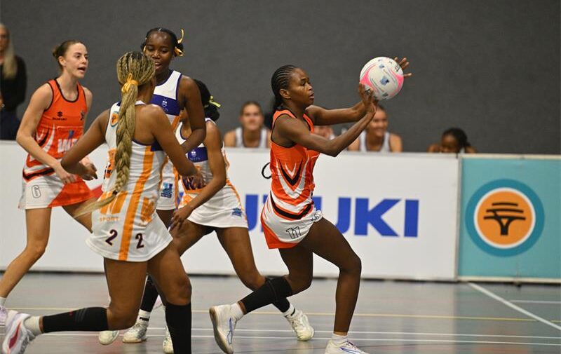 UJ held its nerve in a fiercely contested Johannesburg derby to beat Wits 58-50 and remain unbeaten.