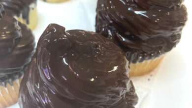 24 SUNDAY SPOIL – Sweetie Pie cupcakes