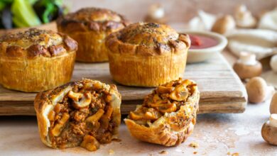 10 AUGUST - WFD – Mince and mushroom pies