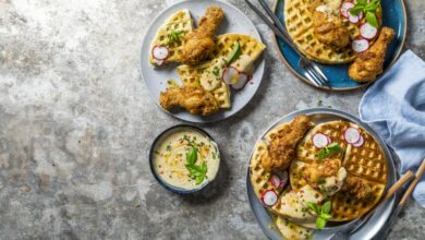 11 AUGUST - WFD – Crispy chicken and waffles with a milk-stout cheese sauce