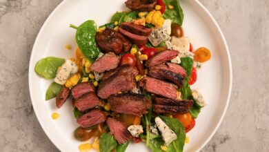 31 AUGUST - WFD – Steak and blue cheese salad