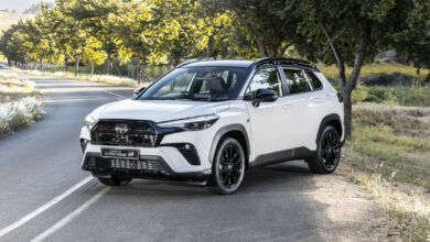 Corolla Cross - 3006