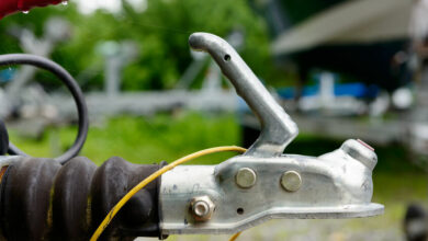 close-up trailer hook for boats