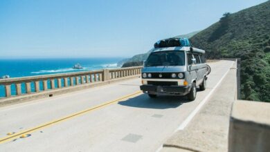 nathan-dumlao-7XKokBXaXXo-unsplash_edited holiday driving (2)