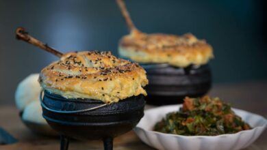 Hard body chicken potjie pie with dumplings and morogo