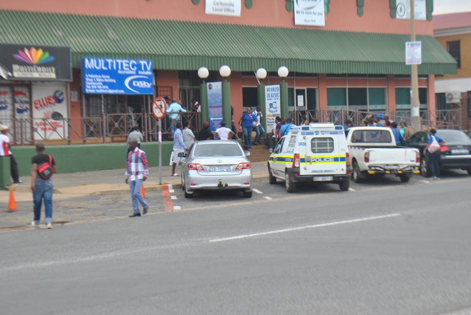 Scene on Palladium street