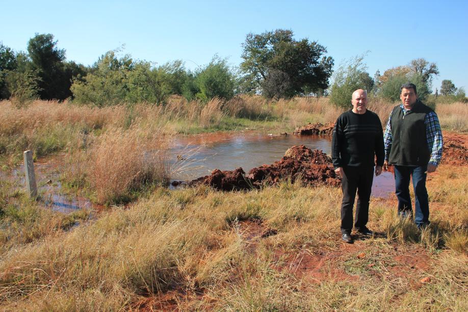 A huge amount of water had leaked during the past few weeks.