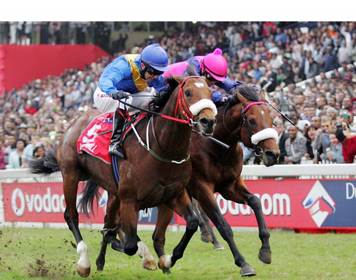 The Durban July will this weekend again draw many spectators, which can lead to traffic problems.