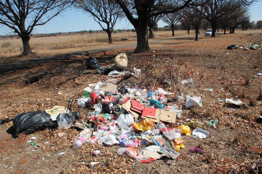 According to the municipality one of the people who were fines was caught throwing rubbish on this way next to the Carletoville graveyard.