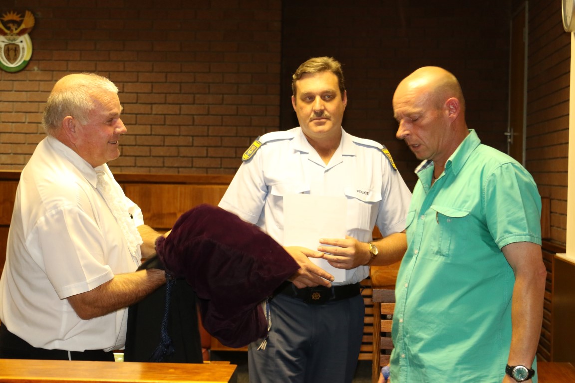 Fanie du Preez (in groen hemp) gister in die hof.