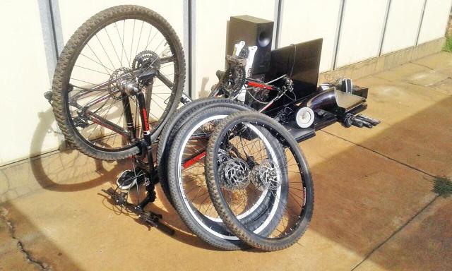 The goods that were recovered from the suspects.