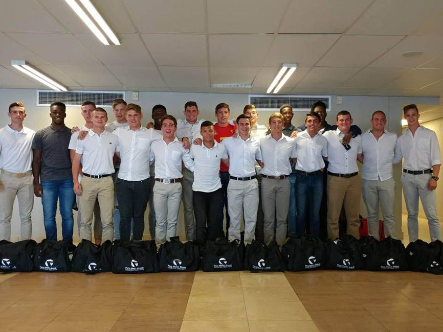 Die Leeus se 0/19 Presidente Rugbyspan wat die GLRU by die KHS Easter Rugby Festival verteenwoordig het. Die span het vyf spelers van Hoërskool Fochville ingesluit naamlik Barend v Wyk, Duncan McLeod, Jaco Vewas, Paul Cilliers en Anro Steenkamp.