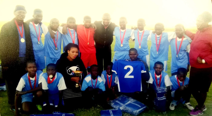The team from Xhobane Primary School that walked off as winners of the tournament.