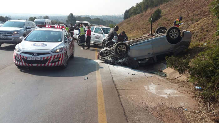 CENTURION - Three vehicle collision leave one dead four injured 1