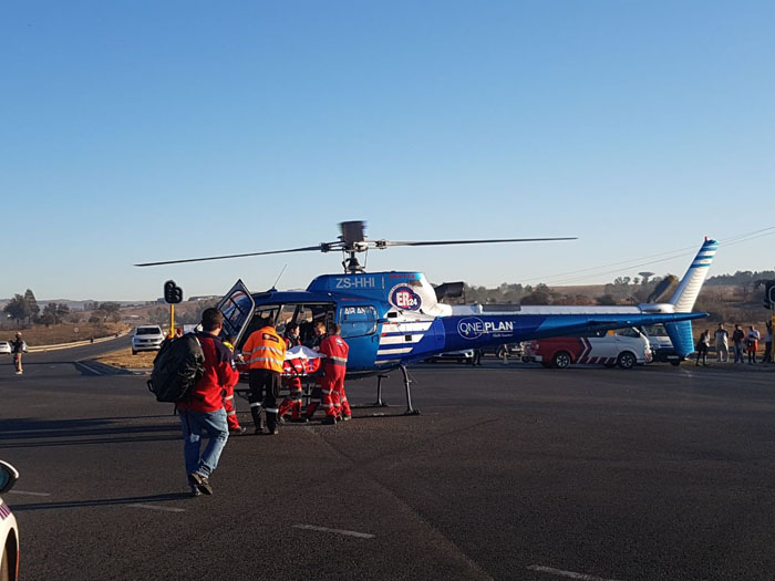 MULDERSRIFT - Truck and bakkie collide leaving two dead two injured.