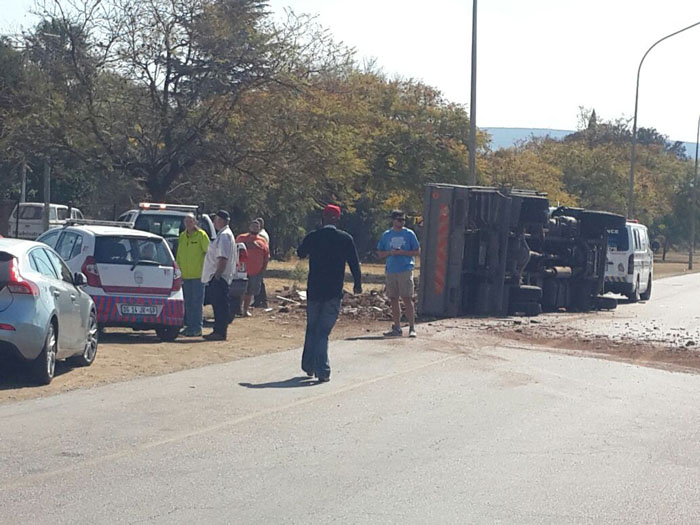 PRETORIA - Bike crashes into truck leaving three injured.