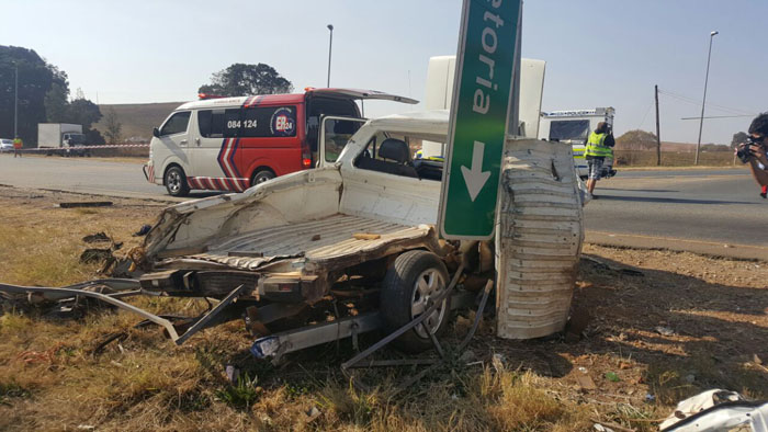 [KRUGERSDORP] - Three-vehicle collision leaved three dead, four injured (2)