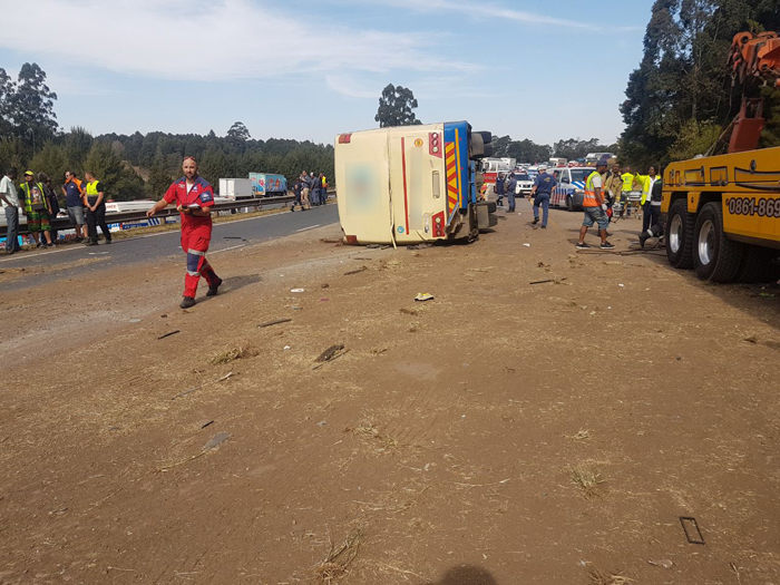 N3 - Schoolbus rolls leaving 48 children injured.