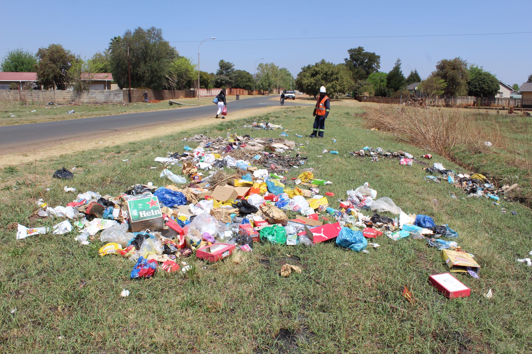 Excess rubbish still not removed Carletonville Herald