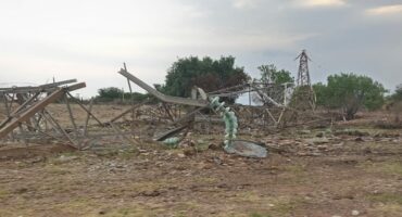 Although Deelkraal's electricity was originally switched off by Eskom, zama-zamas later destroyed the electrical infrastructure.