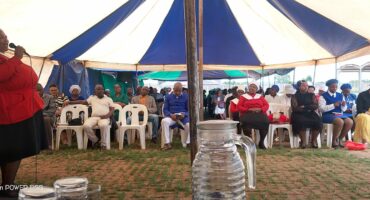 Community members prayed that the taxi violence and other serious crime in the area would come to an end.