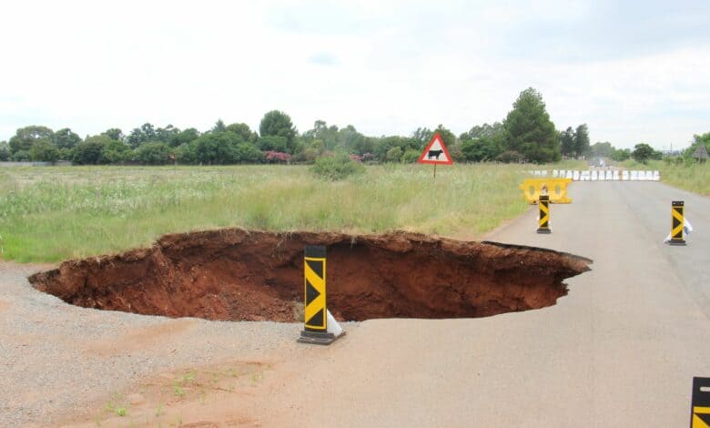 No timeline yet for R500 sinkhole repairs near Carletonville