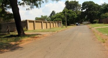 House robbers struck in this part of Cactus Street.