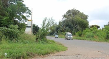 The kidnapped man was found badly assaulted in the veld near the entrance to Blyvoor.