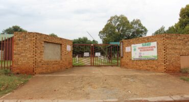 The well-known entrance to the Deurgangshuis in Talc Road in Carletonville. Photo: Adele Louw (Carletonville and Fochville Herald)