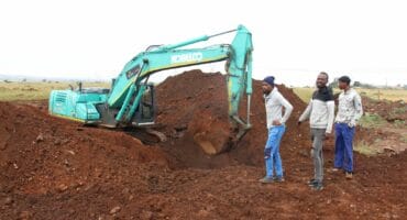 The residents at the excavator that they stopped from closing the sinkhole.