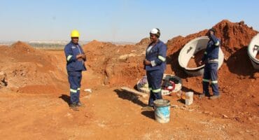 Employees of the municipal contractor busy at the sinkhole site. Photo: Adele Louw (Carletonville and Fochville Herald)