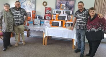 Members of Round Table Carletonville 50 donated various goods to the SAVF Fochville Retirement Village.