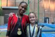 Caylee Menezes en Tlotlang Mokhahle het medaljes ingepalm.
