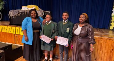 Lizalise Magwanya and Itumeleng Meletse at the event.