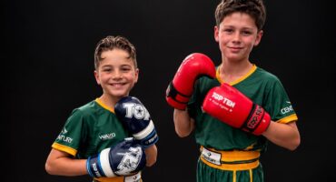 Liam van Wyk en Ruan Pretorius gaan hul dorp en Suid-Afrika tydens die WAKO Junior World Kickboxing Championships in Italië verteenwoordig.