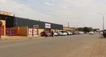 The thugs tried to break into Edura.